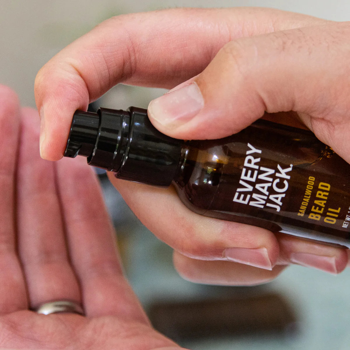 Beard Oil Sandalwood 1 OZ