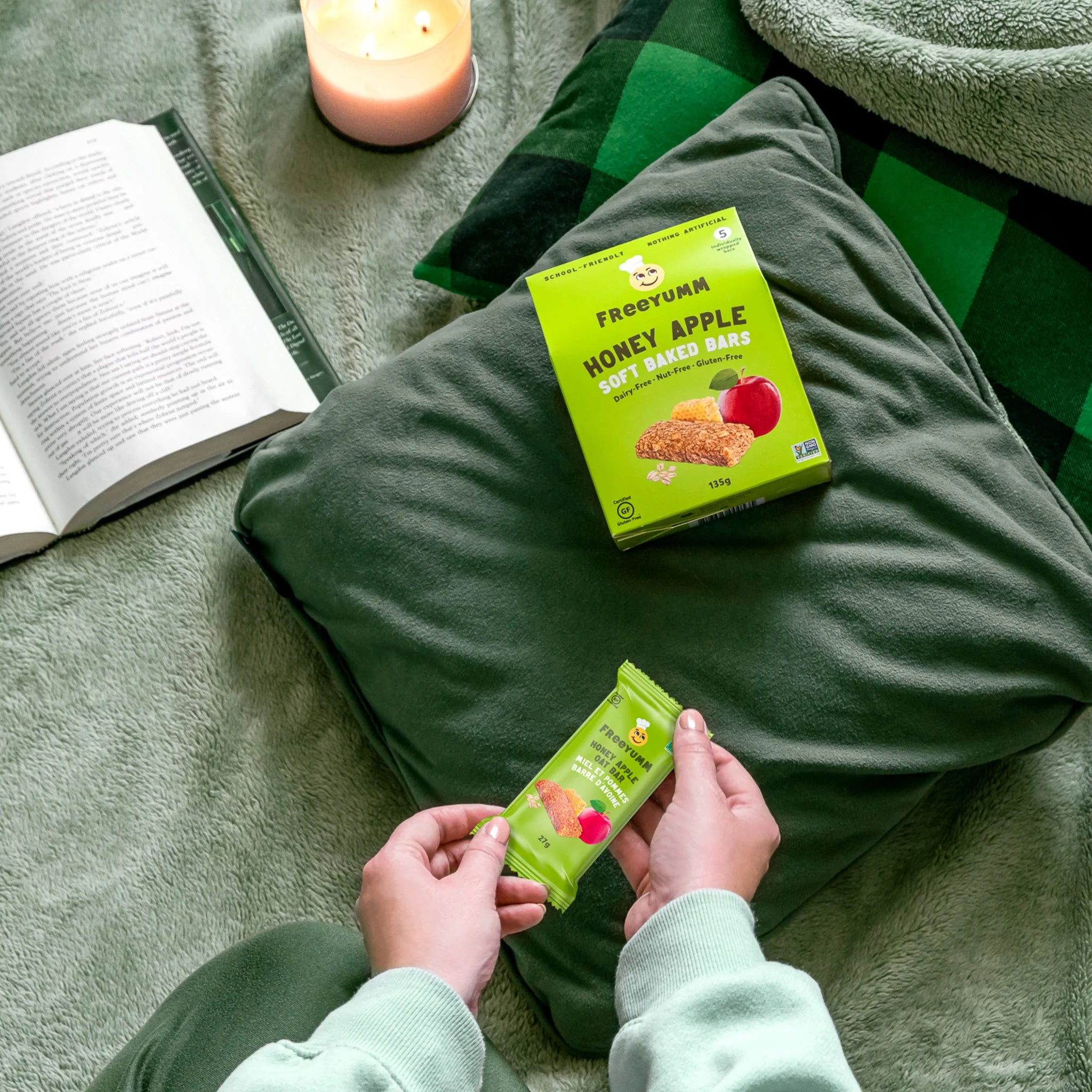 FreeYumm Honey Apple Soft Baked Bars