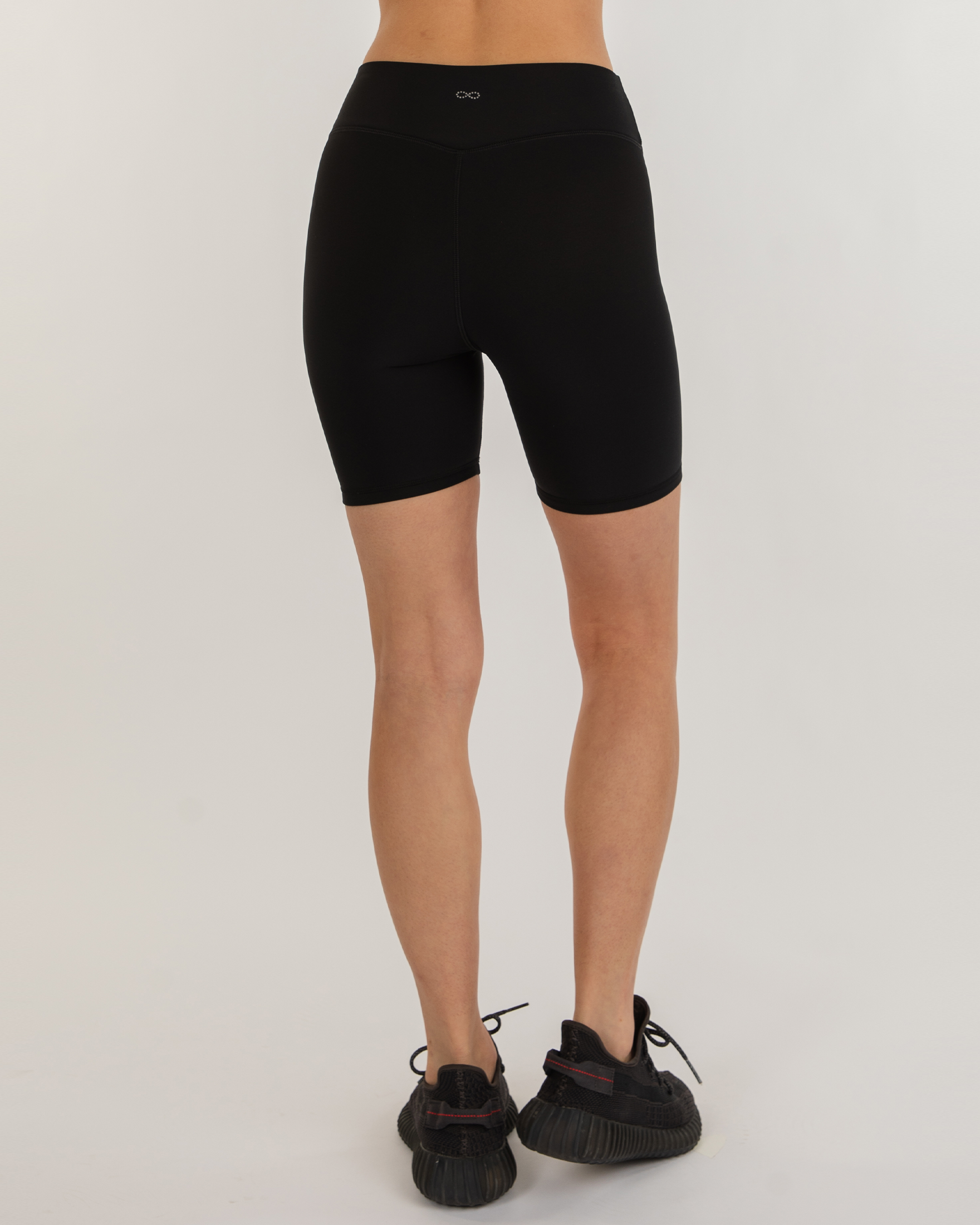 Hybrid Fleece Biker Shorts High Waist 6"-7