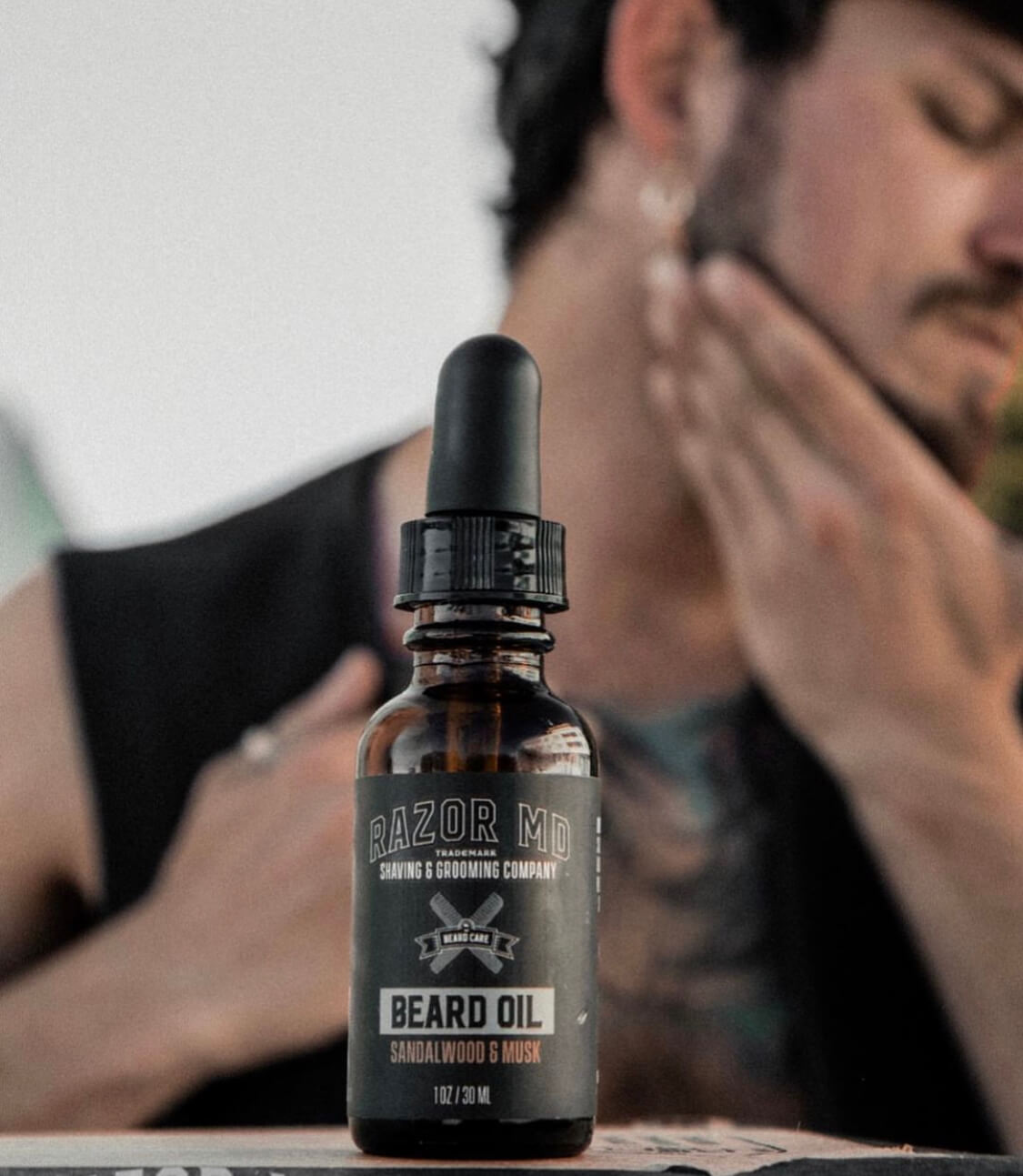 Beard Oil Sandalwood Musk - 1oz-5