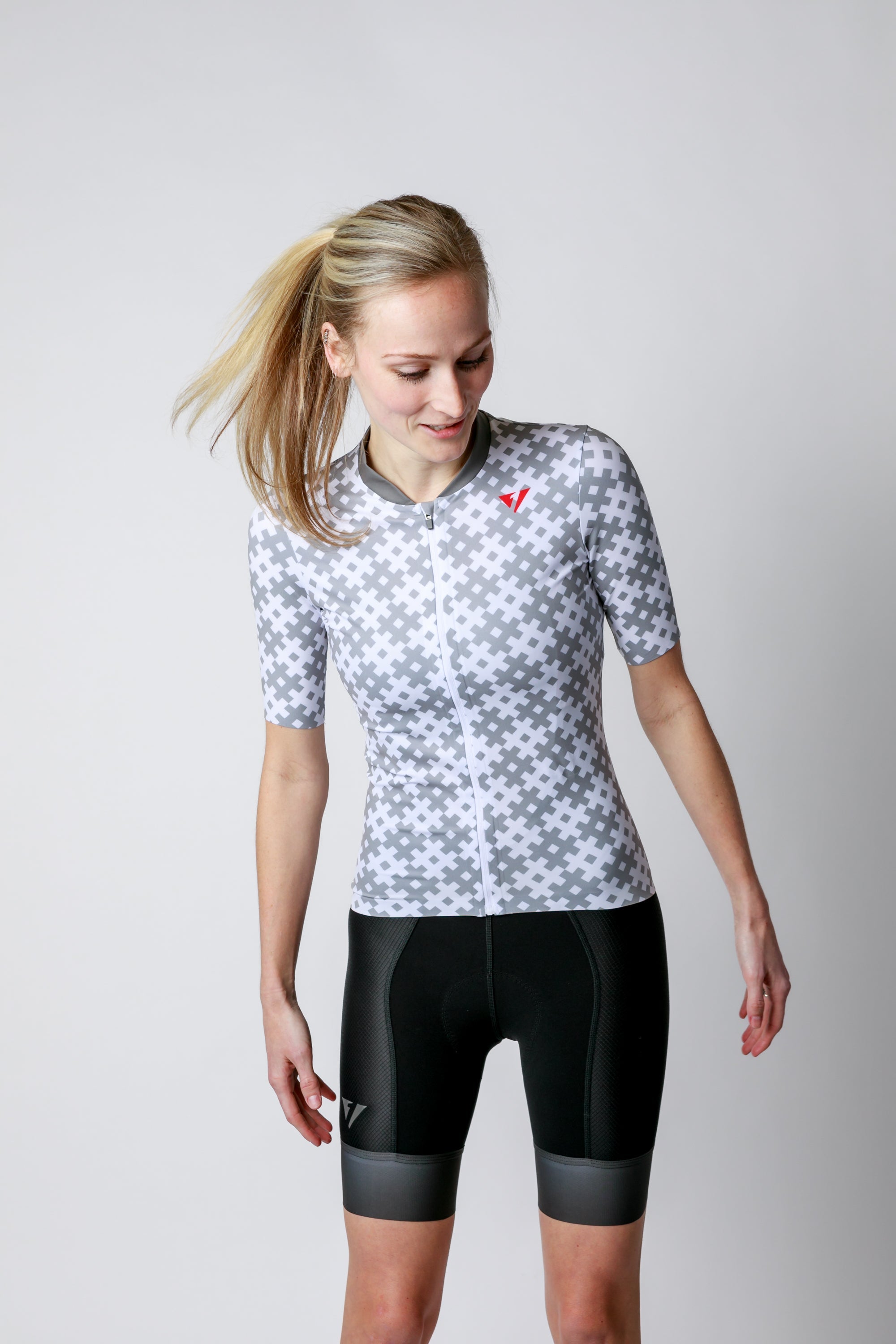 NOW ON SALE!!!  Women's ProSpec Rouleur SZ Jersey | #HashTag | Tarmac Gray/White-3