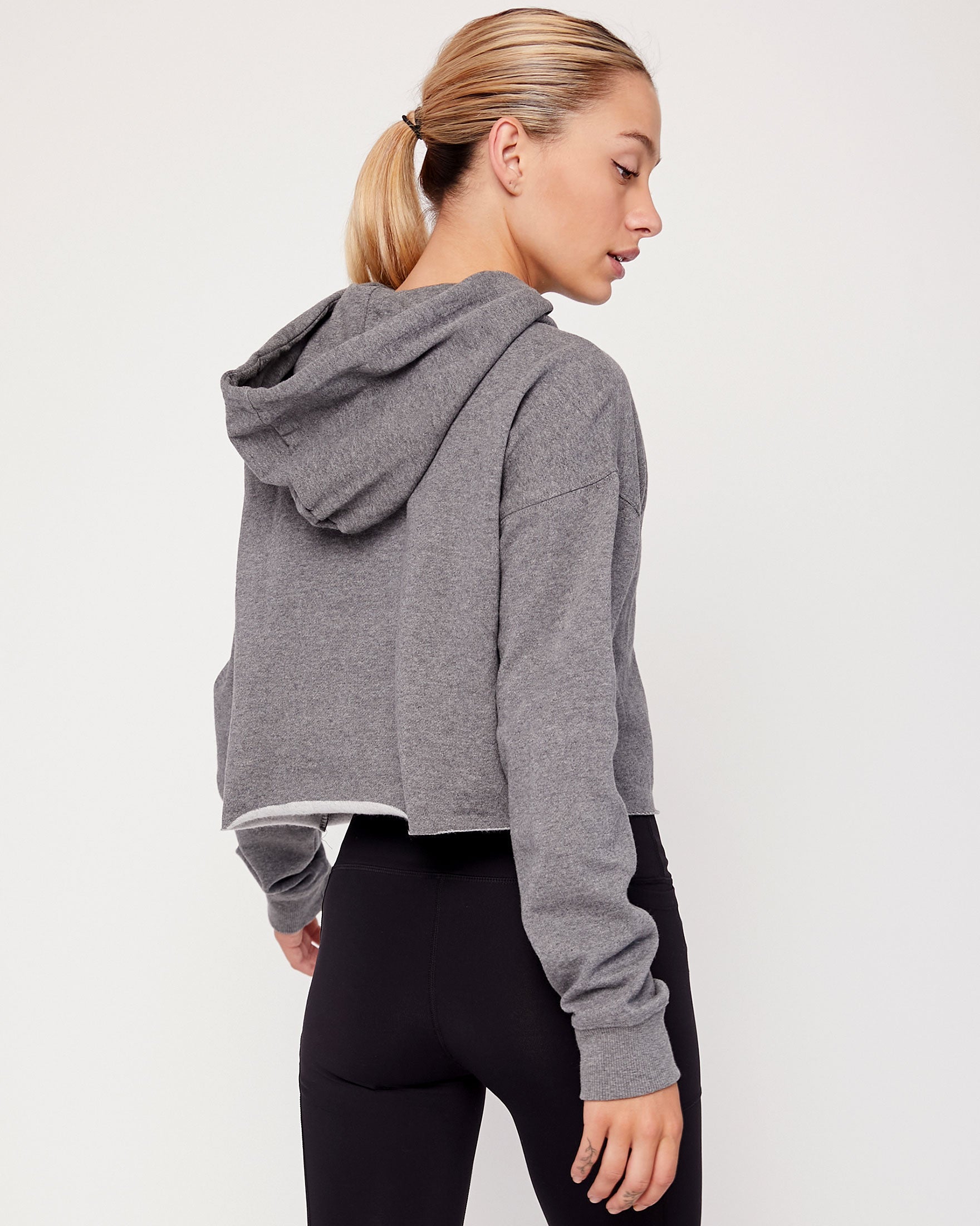 Rebody Logo Fleece Crop Hoody-2