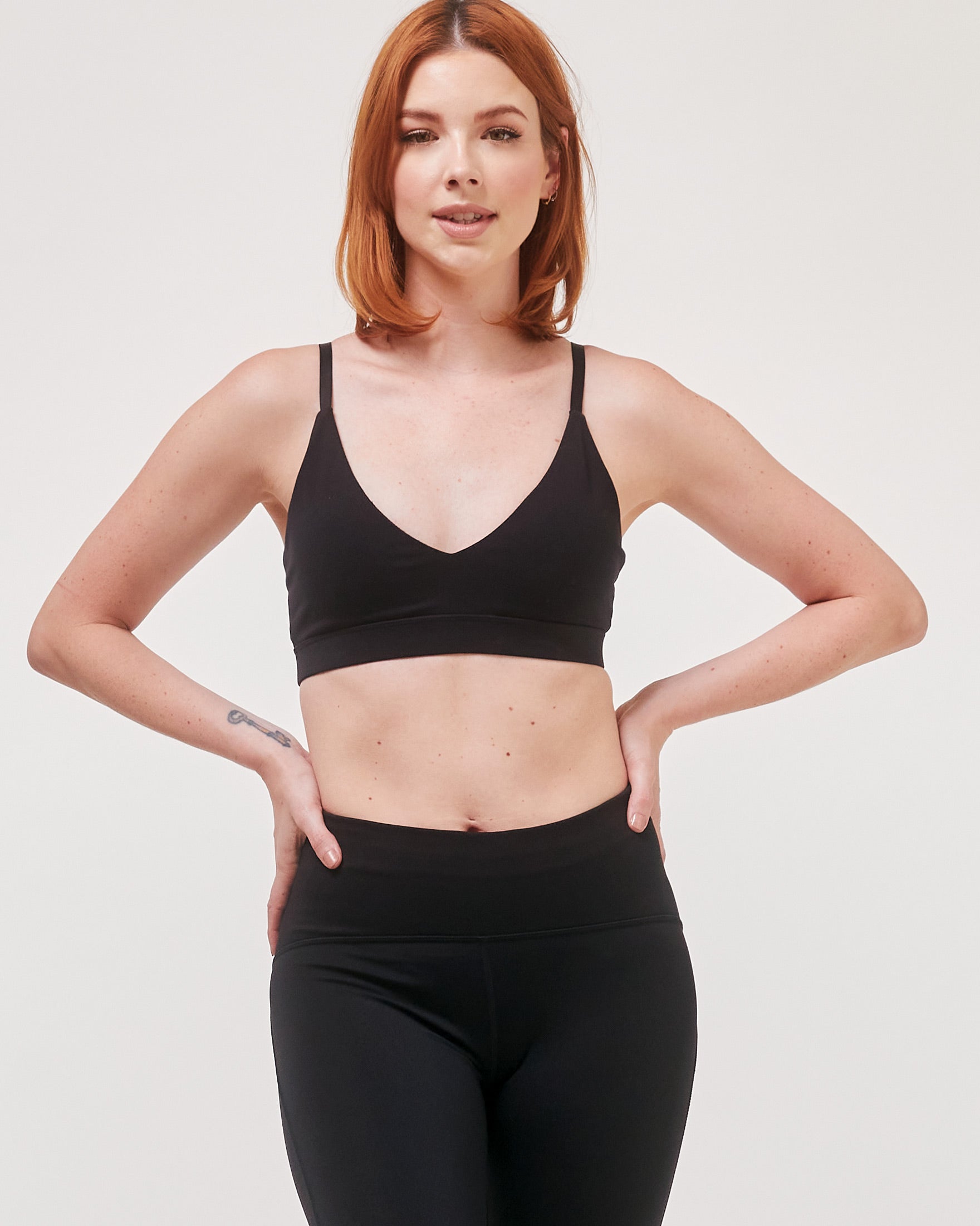 Uplift V Neck Sports Bralette-5