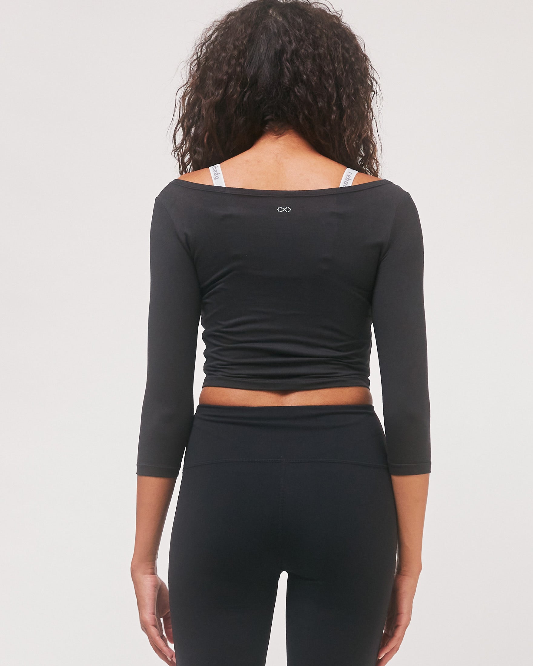 Dynamic Cozy Open Shoulder 3/4 Sleeve-11