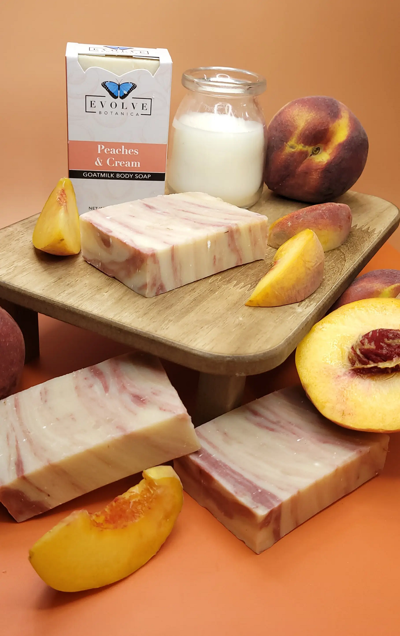Standard Soap - Peaches and Cream (Goatmilk)-4