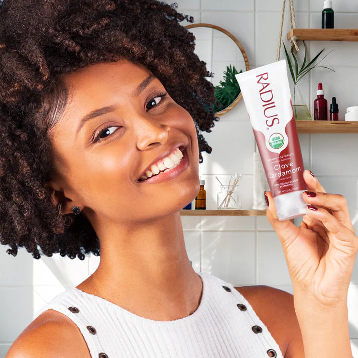 Radius USDA Organic Clove Cardamom Toothpaste 3 OZ