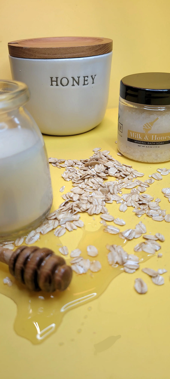 Mineral Soak - Milk & Honey (Bath Salt) mini-1