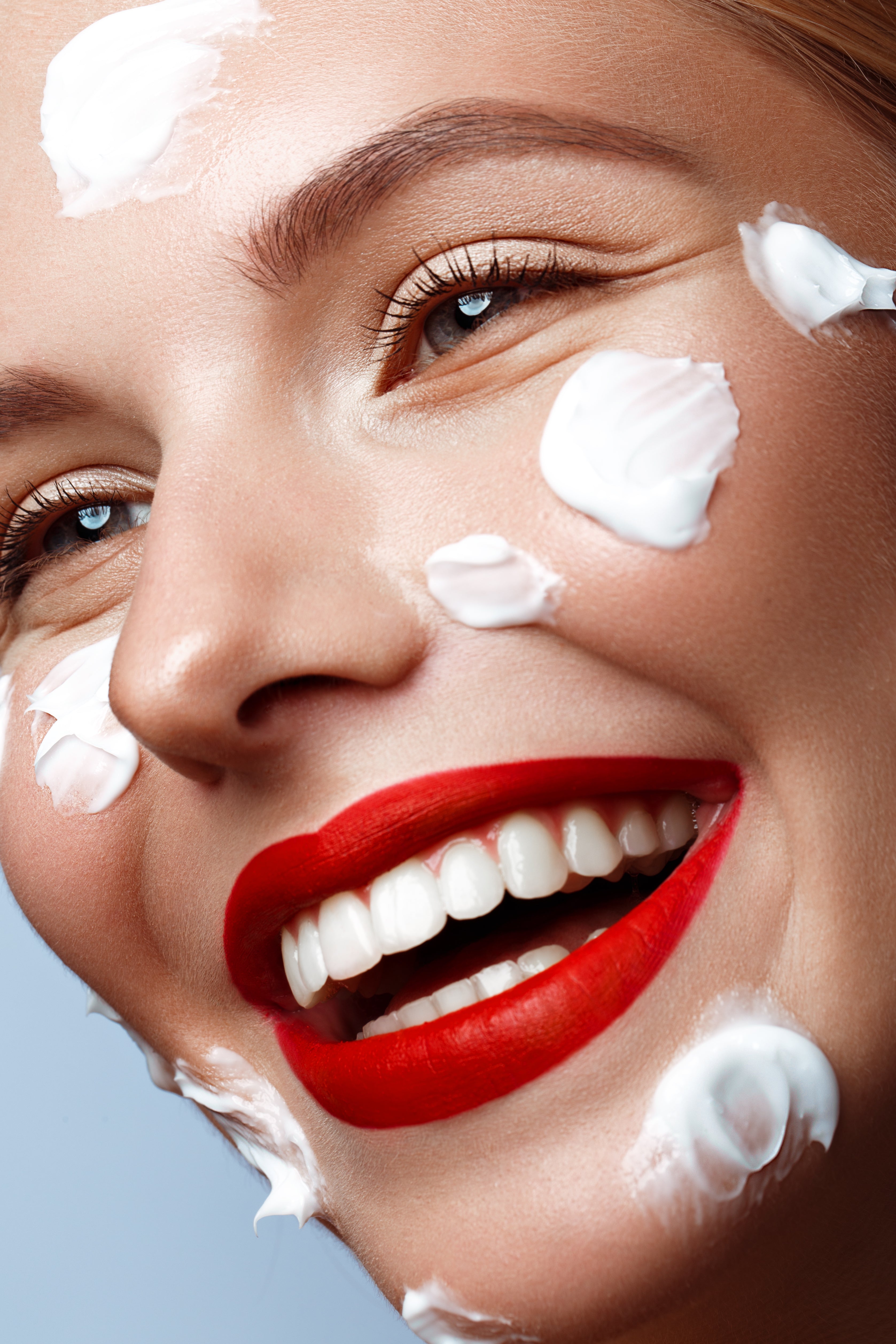 Iris: Silkk Eye Cream-1