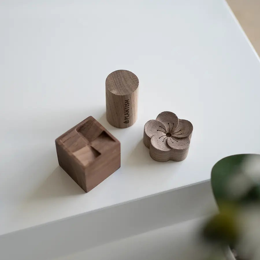 Wooden Essential Oil Diffuser for Car-6